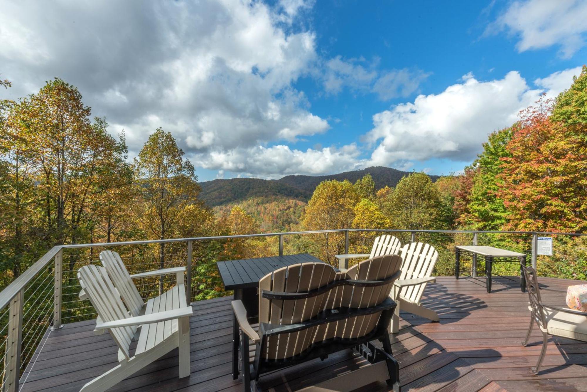 Skytop Chalet Pet Friendly, Hot Tub And Views Villa Black Mountain Bagian luar foto